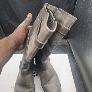 Men's Gray Leather Boots